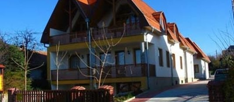 Klaudia Apartmanház
