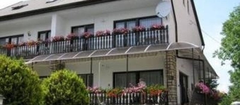 Lívia Apartmanház
