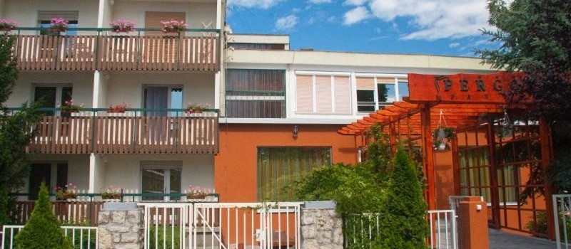 Pergola Panzió