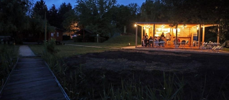 Víztükör Étterem BBQ és Grillterasz